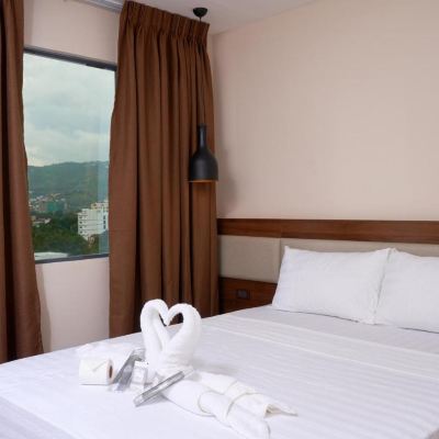 Standard Room Griffin Hotel and Suites Promo Code