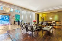 Le Parc Hotel, Beyond Stars