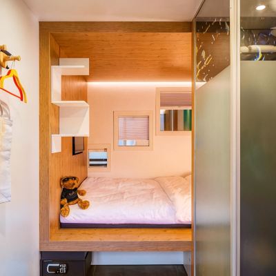 COMPACT ROOM Bunk Hotel Utrecht Promo Code