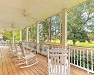 4 Bedroom 4.5 Baths, Sleeps 8 on course #5