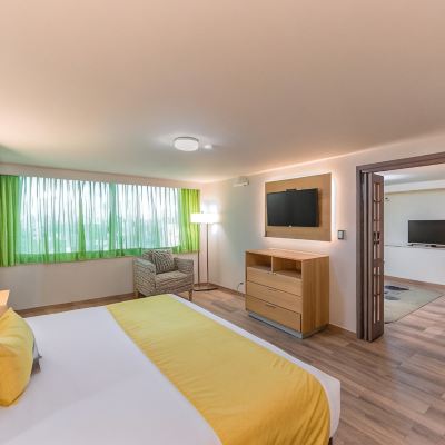 Master Suite King Quality Inn Pachuca Promo Code