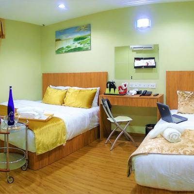 Deluxe Triple Room Royale Hotel Promo Code