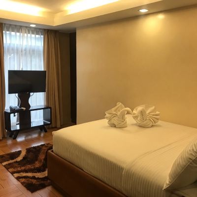 Superior Queen Room Treasure Island Hotel Promo Code