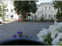 Hotel Tsvetyi 페름 호텔