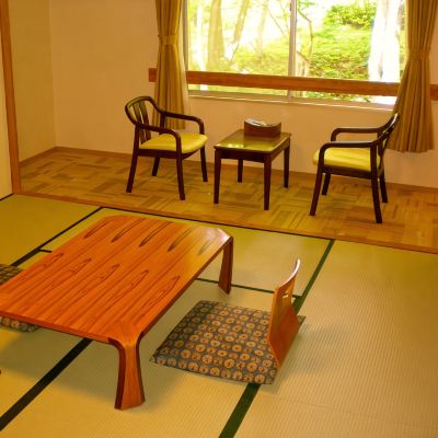 12 Tatami In Front Of The Large Public Bath [Japanese Room] [Non-Smoking] 黒姫ライジングサンホテル クーポン
