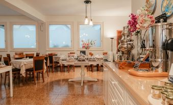 Hotel Eden Salò - Housity