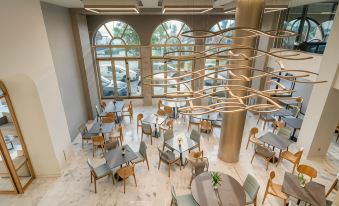 Hotel Lefkas - Housity