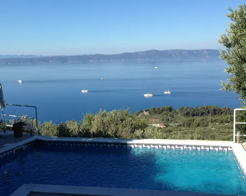 Villa in Podgora, 2 app. quiet super sea and island view. Private pool, WiFi Hotels in Podgora