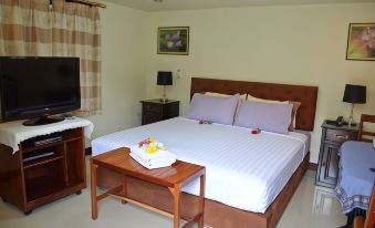 Home Stay STC Bed and Breakfast
