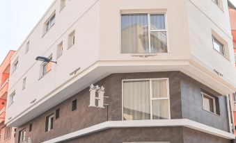 HOTEL NARCEA - Housity