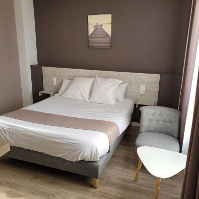 Double Room Hotel des Voyageurs Promo Code