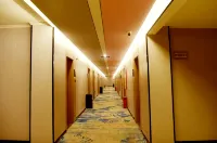 Home Inn-Ruibai Cloud Hotel, Paifang Road, Sunshine Coast Trade Street, Shexian County, Handan