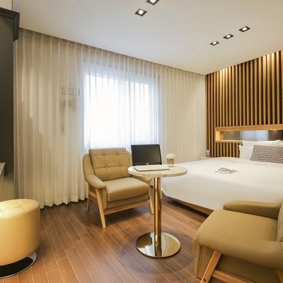 Premium Double (Sequential Assigned From 9 Th Floor To 2 Nd Floor, Floor Number And Number Cannot Be Pre-Assigned) Urban Promo Code