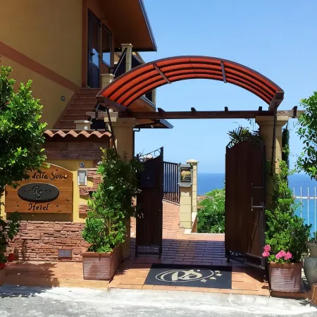 Hotel Rocca Della Sena