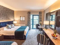 The Riverside Park Hotel Hotele w: 
