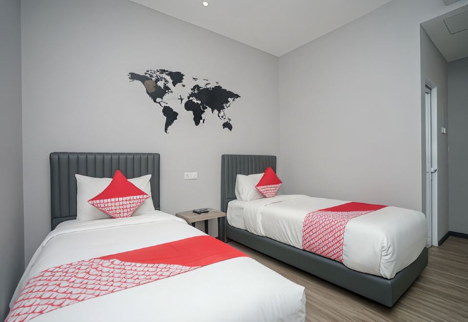 Rajawali Homestay - Housity
