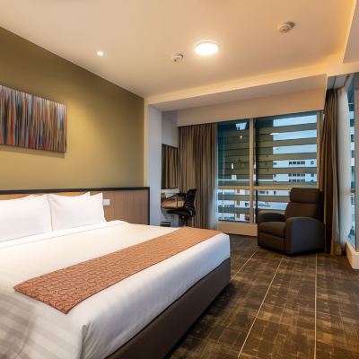 Bilik King Eksekutif Kupon Hotel 7 Suria