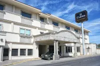 Hotel El Camino Inn & Suites Hotels in 