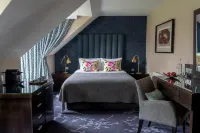 Clandeboye Lodge Hotel Hotele w: 