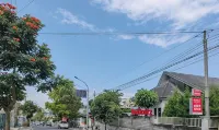 RedDoorz near Alun Alun Batu 2 Hotel di 