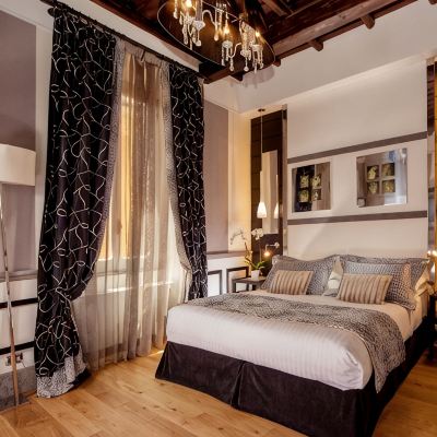 Premium 4 Bedrooms The Inn at The Spanish Steps Promo Code