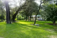 Caprivi Mutoya Lodge and Campsite Hotel di 