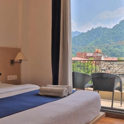 Deluxe Double Room Blue Jay Hostel Rishikesh Promo Code