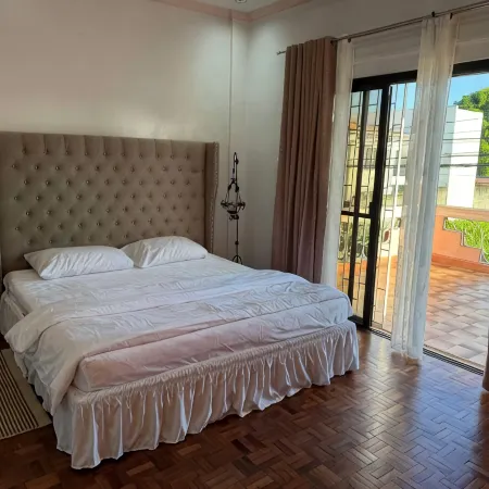 Tropical House