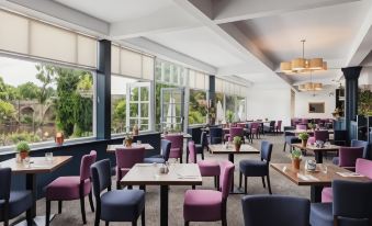 George Hotel - Housity