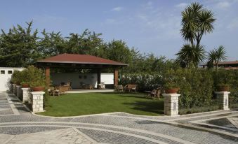 Hotel Lemi - Housity