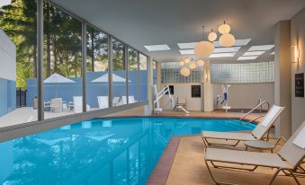 Crowne Plaza Portland-Lake Oswego