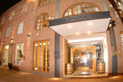 San Martin Hotel y Spa Hotele w: 
