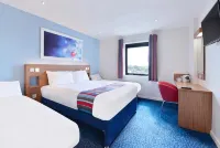 Travelodge Dundee Strathmore Avenue