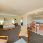 Hotel Cristina Suites  호텔