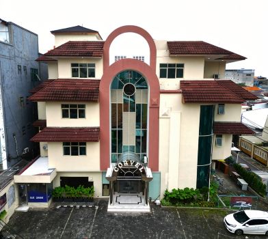 Corvel by Behomy