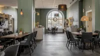 Home Hotel Post