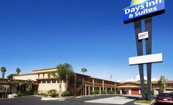 Days Inn by Wyndham San Diego-East/El Cajon