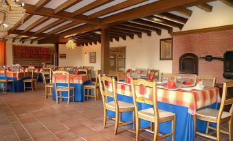 Hotel Garabatos - Housity