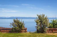 Large Oceanfront House with Hot Tub!