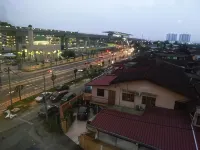 The b'Hotel