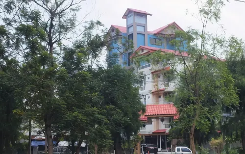 Vanlisut Hotel Ngamwongwan