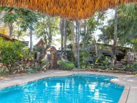 Eco Lodge