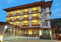 Eutsholing Boutique Hotel