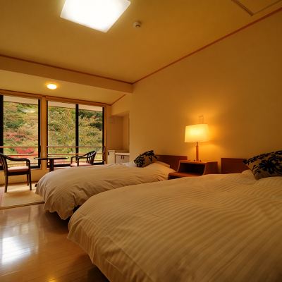 [ New Building (River Side) ] Western-Style Room [Standard] [Twin Room] [Non-Smoking] [River View] 美人の湯　瀬美温泉 クーポン