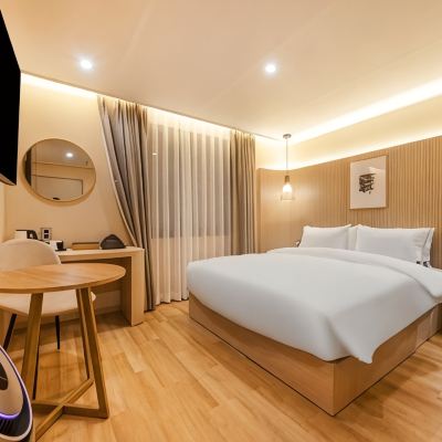 Deluxe Hotel Ambers Promo Code