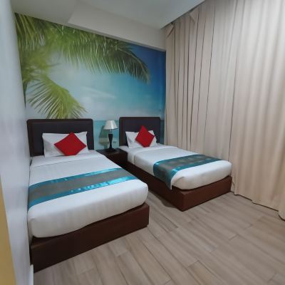 Deluxe Twin Room Comfort Hotel Promo Code