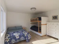 Lupine Lodge with Mountain Views فنادق في سيوارد