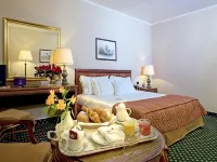 Tower Genova Airport - Hotel & Conference Center Hotels in Genoa