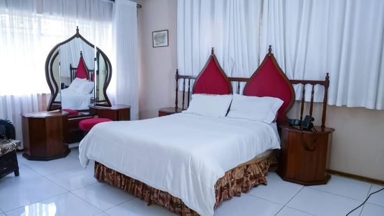 Legend Safari Lodge