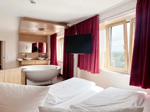 Bettenburg Hotel & Hostel